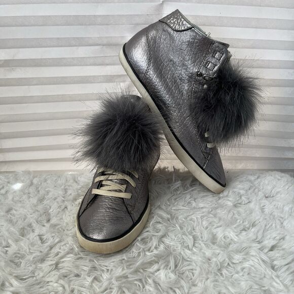 Diesel Sunrise Beach Pit W Fashion Sneaker size US 8.5 Gunmetal color Leather.